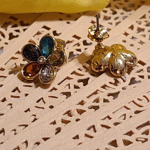 Ladies Earrings For Sale - Picture 4 of 7